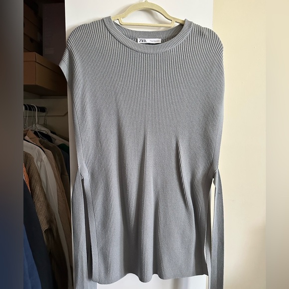 Zara Light Gray Ribbed Women's Sweater - Picture 1 of 2